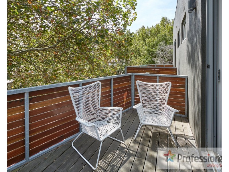 8/3 Charnwood Road, St Kilda VIC 3182