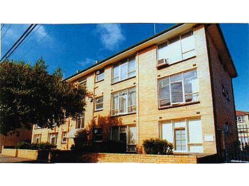 10/233 Canterbury Road, St Kilda VIC 3182