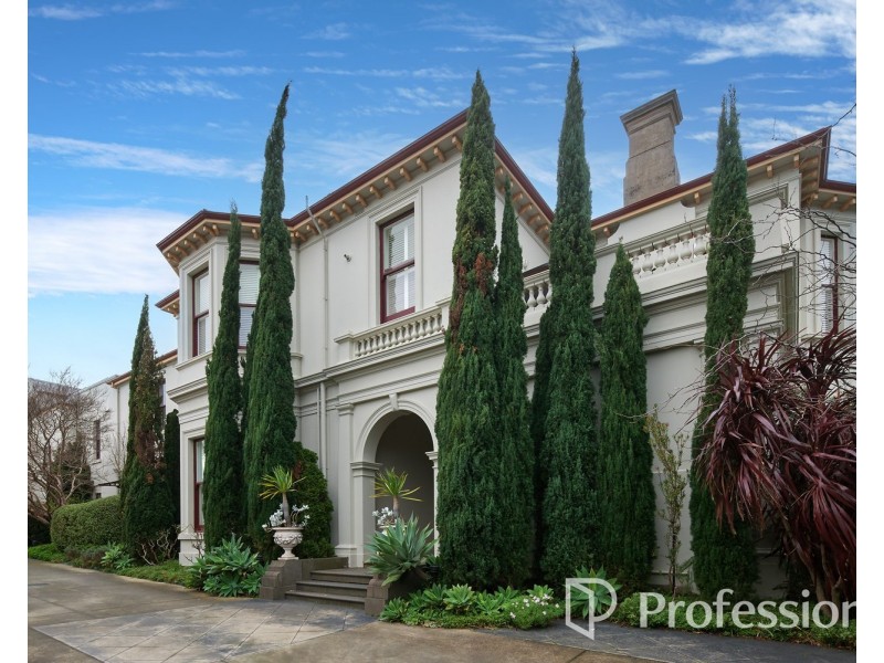 8/1 Maysbury Avenue, Elsternwick VIC 3185