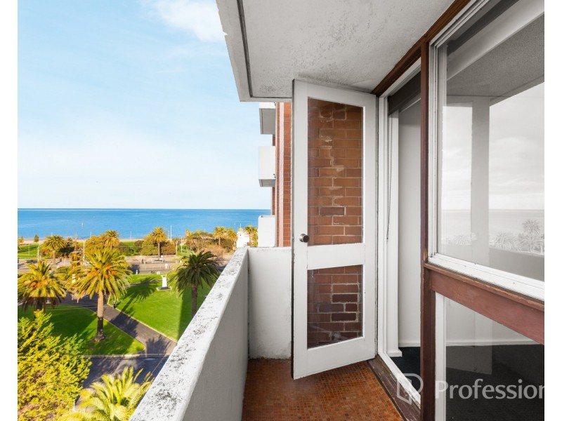 62/3 Alfred Square, St Kilda VIC 3182