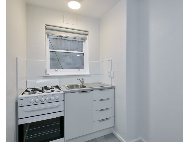 3/38 Dalgety Street, St Kilda VIC 3182