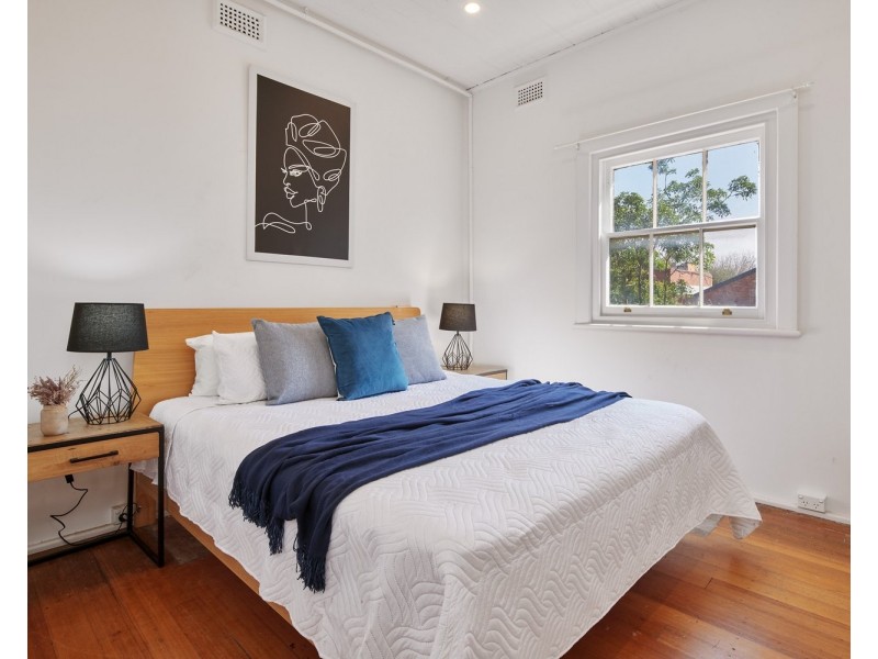 16B Dalgety Street, St Kilda VIC 3182