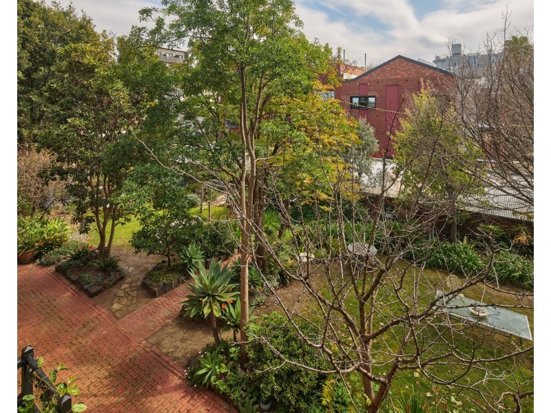 16B Dalgety Street, St Kilda VIC 3182