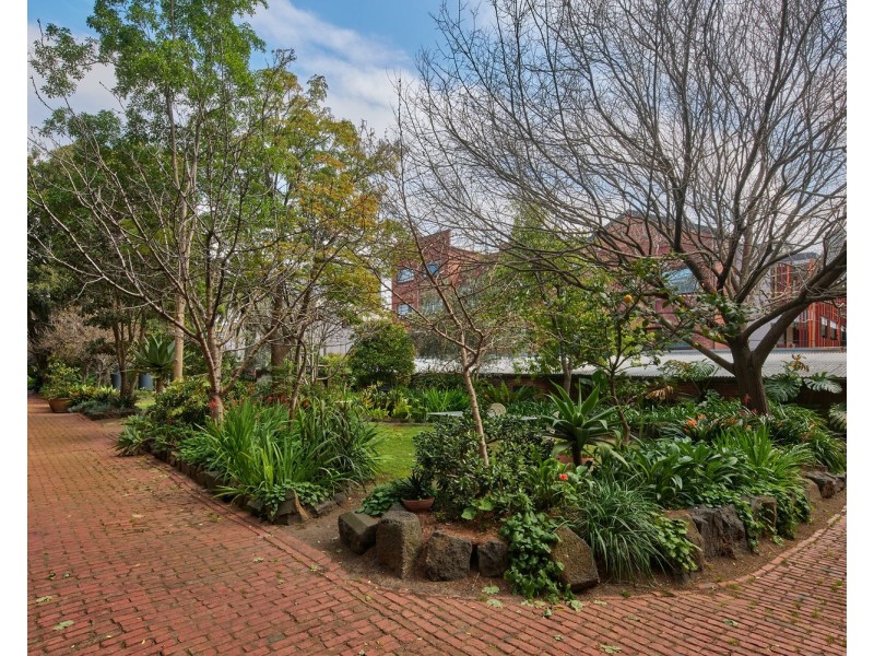 16B Dalgety Street, St Kilda VIC 3182