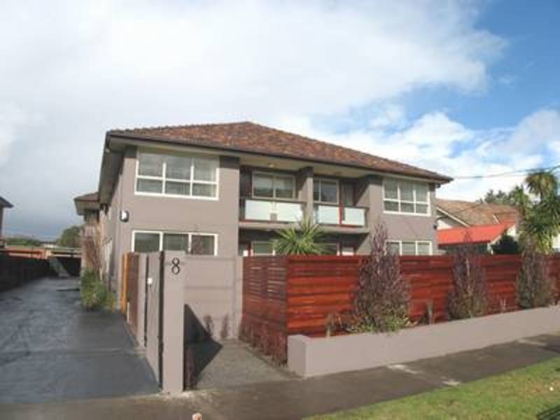 2/8 Commercial Road, Mentone VIC 3194