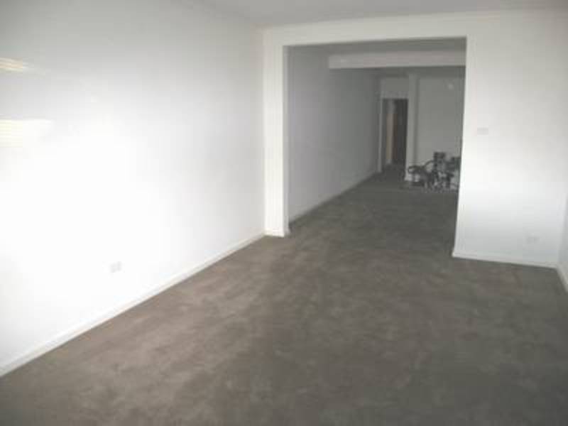 2/8 Commercial Road, Mentone VIC 3194