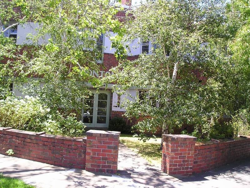 1/2 Avoca Avenue, Elwood VIC 3184