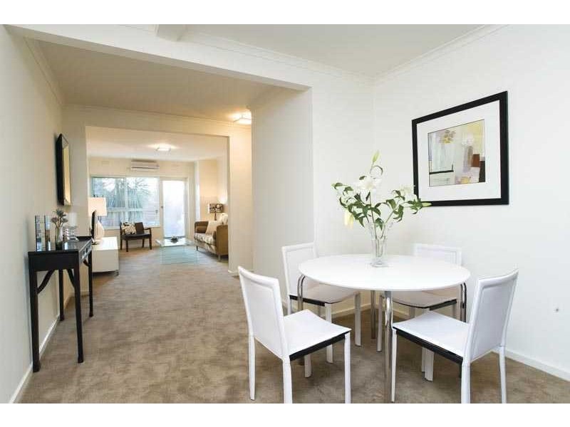 6/8 Commercial Road, Mentone VIC 3194