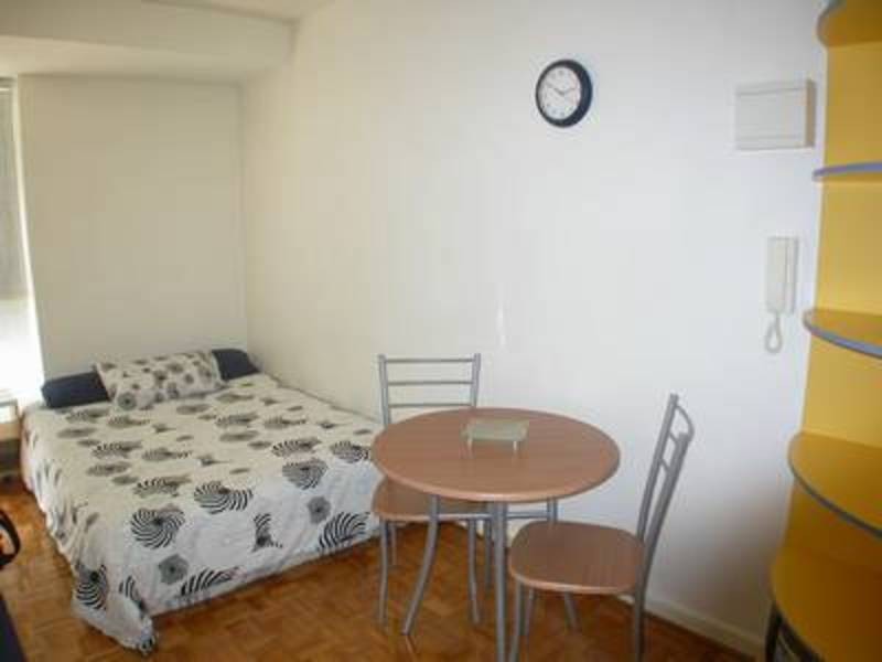 11/4 Alfred Square, St Kilda VIC 3182