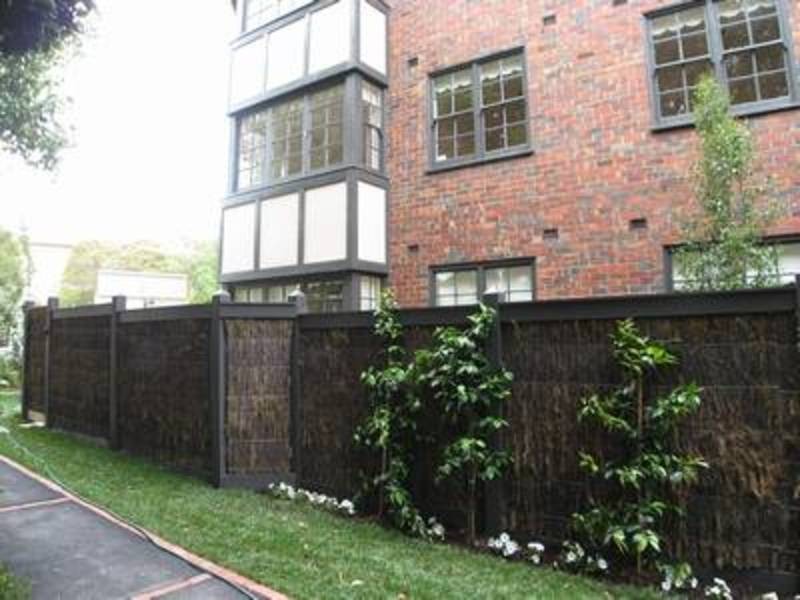 1/17 Charnwood Grove, St Kilda VIC 3182
