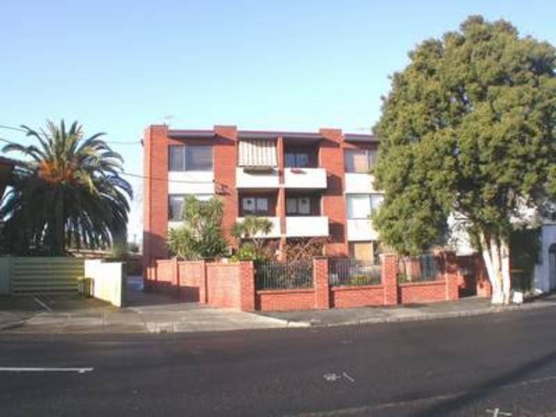 8/43 Milton Street, Elwood VIC 3184