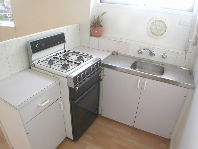 12/37 Gurner Street, St Kilda VIC 3182