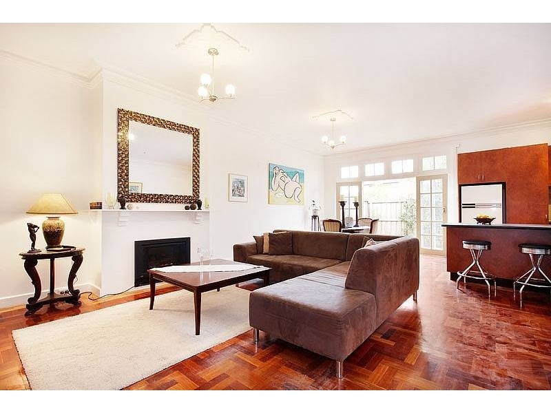 15 Vautier Street, Elwood VIC 3184
