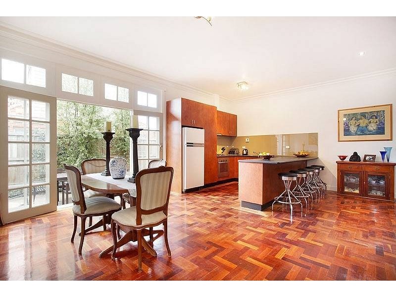 15 Vautier Street, Elwood VIC 3184