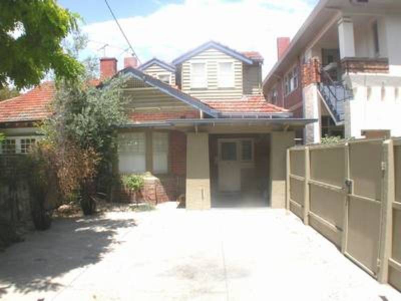 15 Vautier Street, Elwood VIC 3184