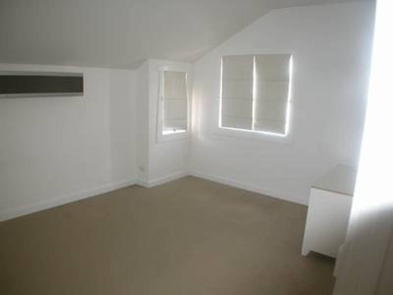 15 Vautier Street, Elwood VIC 3184