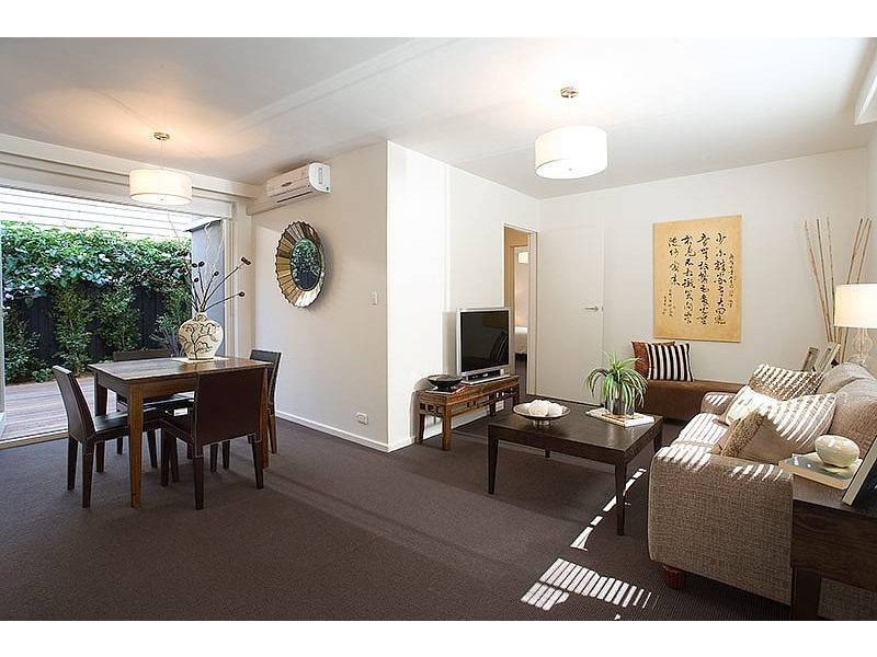 1-8/66 Park Street, St Kilda VIC 3182