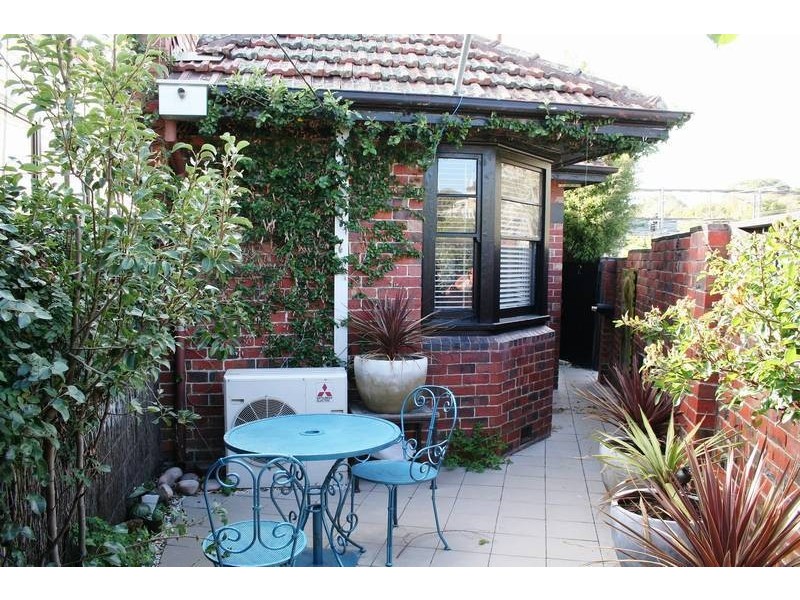 2 Edward Street, St Kilda VIC 3182