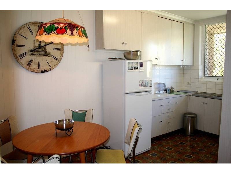 8/31 Dickens Square, Elwood VIC 3184