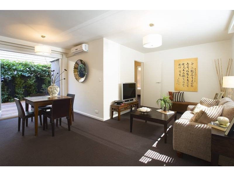 1-8/66 Park Street, St Kilda VIC 3182