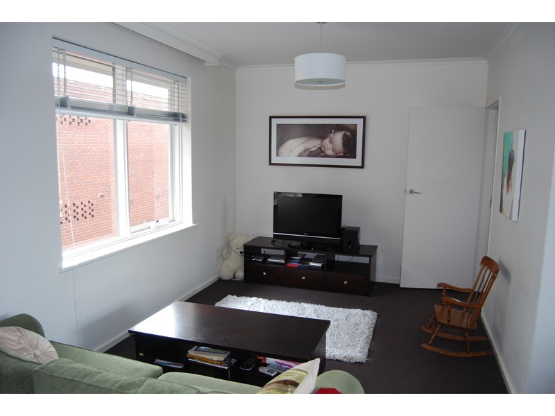 8/66 Park Street, St Kilda VIC 3182