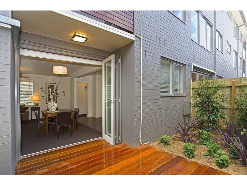 66 Park Street, St Kilda VIC 3182