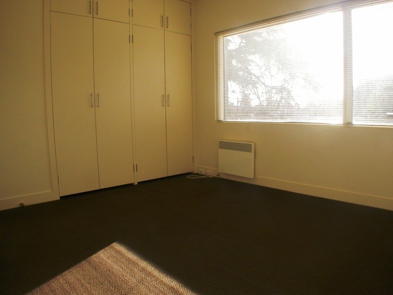 10/10 Tennyson Street, Elwood VIC 3184