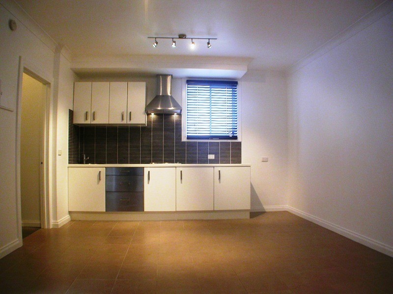 1/60 Jackson Street, St Kilda VIC 3182