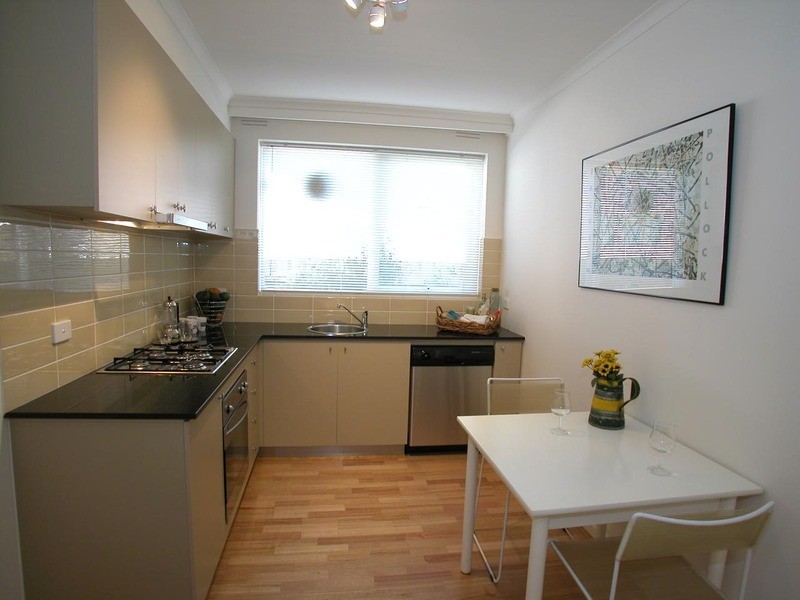 2/2 Hertford Street, St Kilda East VIC 3183