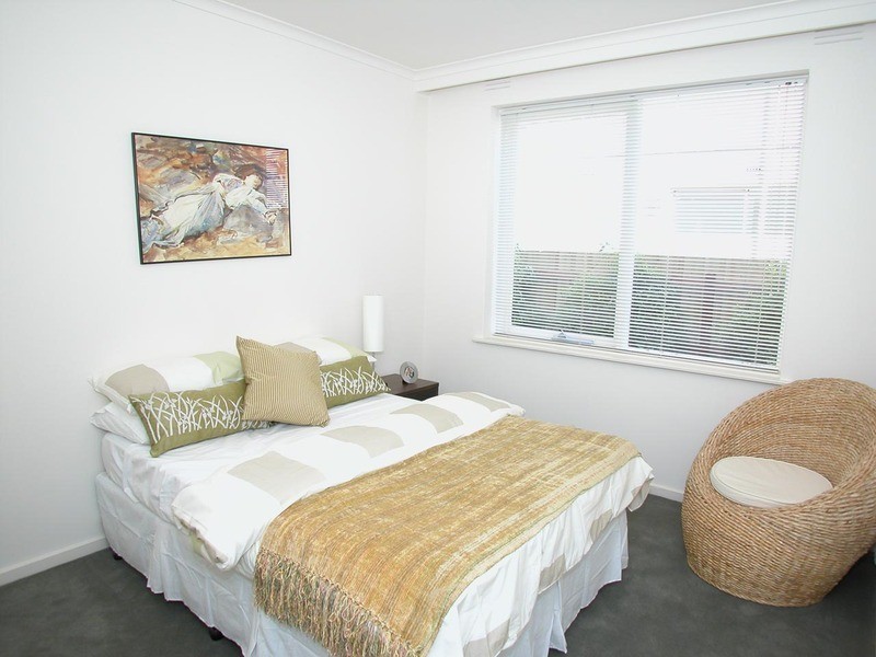 2/2 Hertford Street, St Kilda East VIC 3183