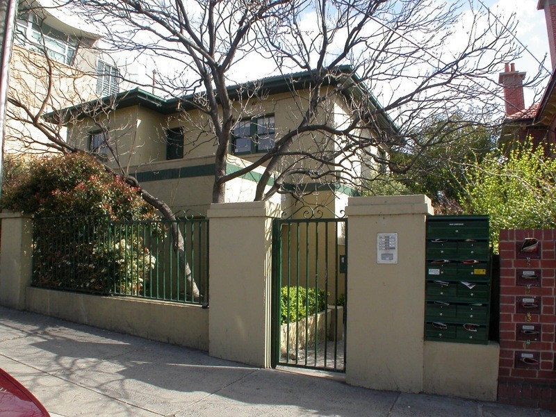 9/35 Grey Street, St Kilda VIC 3182