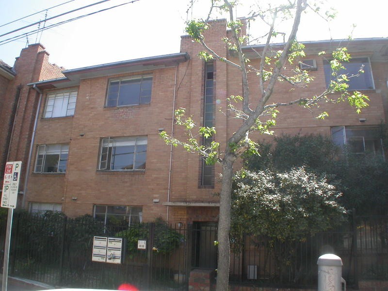 4/41 Eildon Road, St Kilda VIC 3182