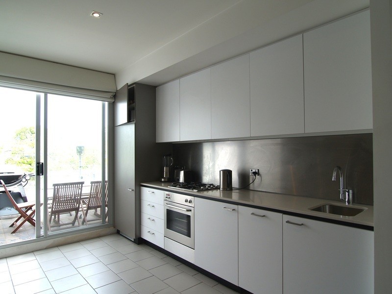 24/52 Fitzroy Street, St Kilda VIC 3182