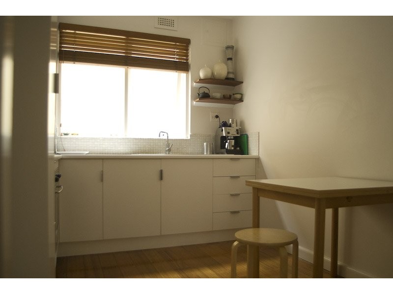 1/23 Neptune Street, St Kilda VIC 3182