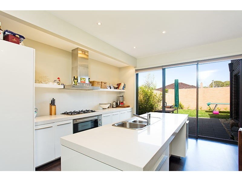 14 Evergreen Circuit, Cheltenham VIC 3192