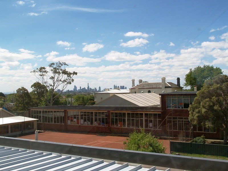 8/1 Maysbury Avenue, Elsternwick VIC 3185