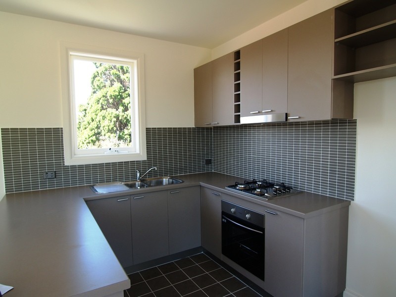 8/1 Maysbury Avenue, Elsternwick VIC 3185