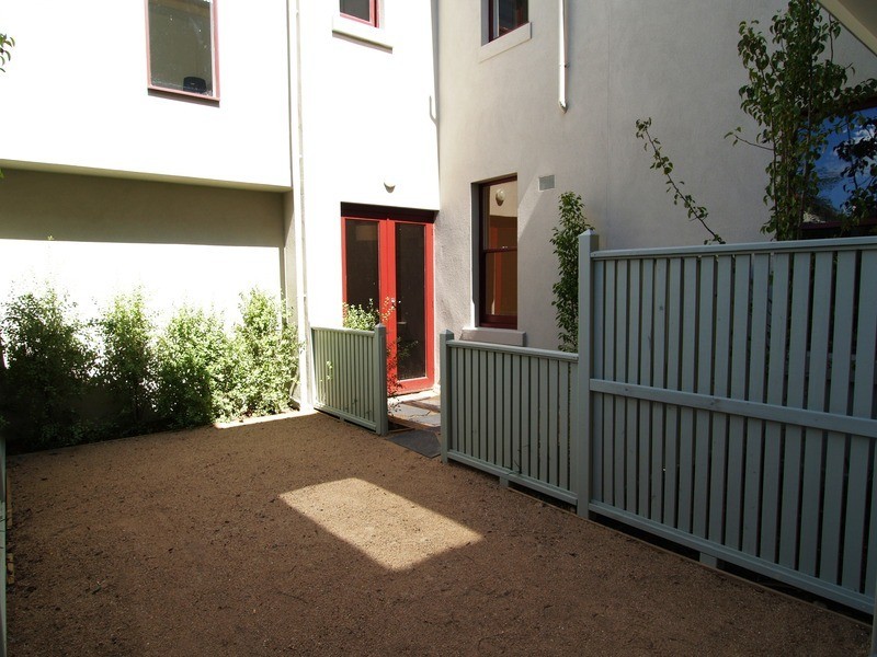 11/1 Maysbury Avenue, Elsternwick VIC 3185