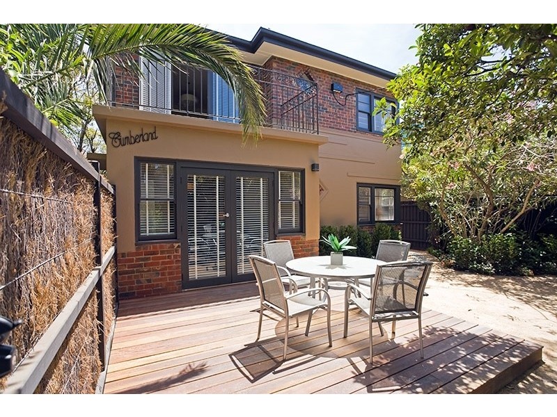 2/81 Hotham Street, St Kilda East VIC 3183
