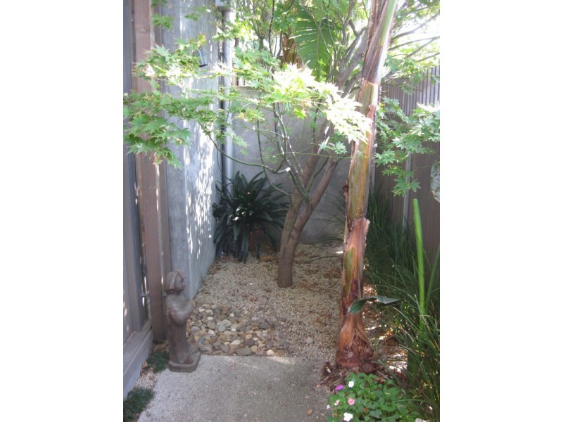 5 Young Street, St Kilda VIC 3182