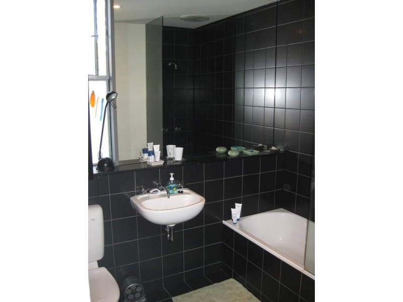 5 Young Street, St Kilda VIC 3182