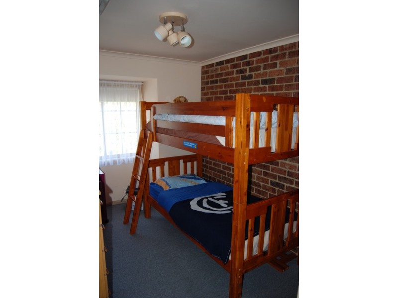 2/32 Nepean Avenue, Hampton East VIC 3188