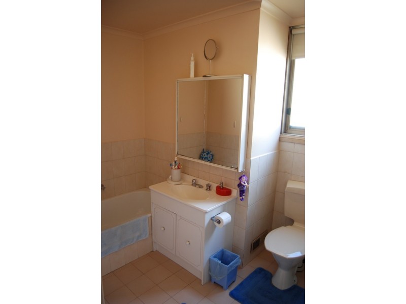 2/32 Nepean Avenue, Hampton East VIC 3188