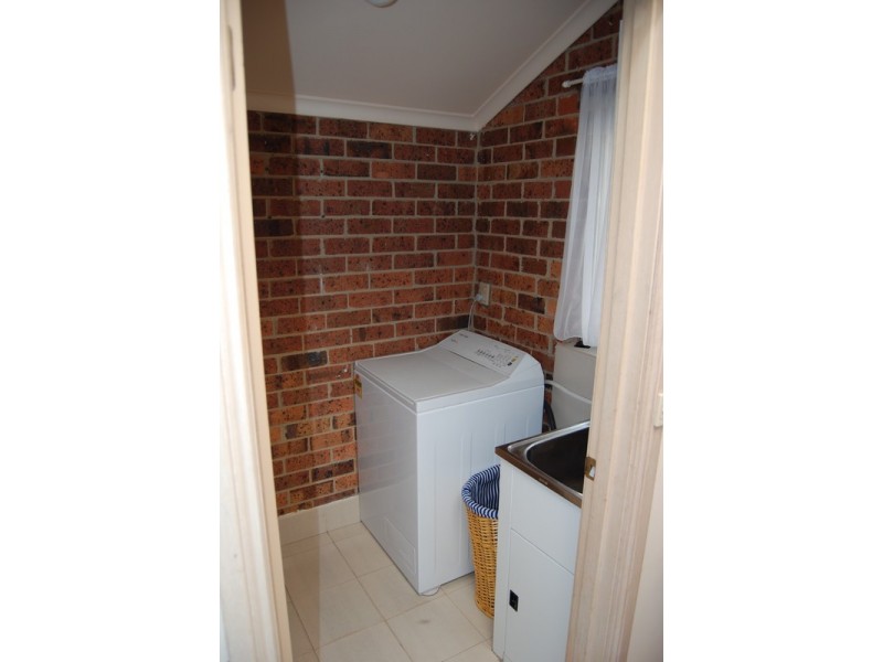 2/32 Nepean Avenue, Hampton East VIC 3188