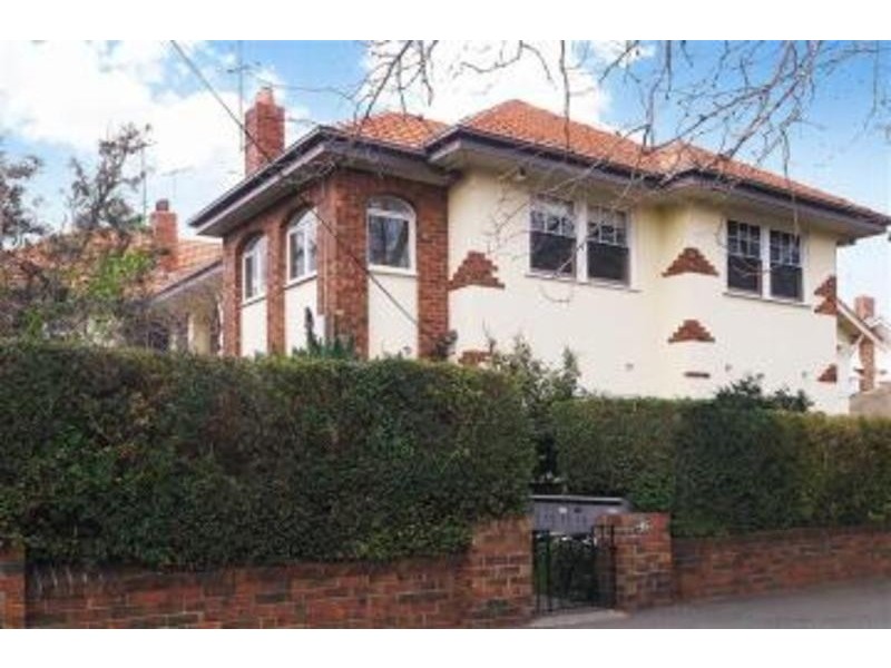 2/31 The Broadway, Elwood VIC 3184