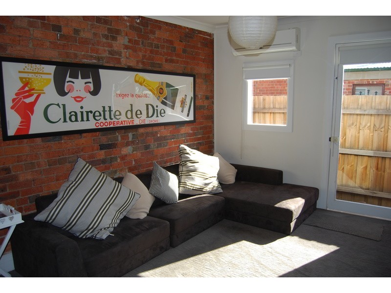 5 Gladstone Street, Windsor VIC 3181