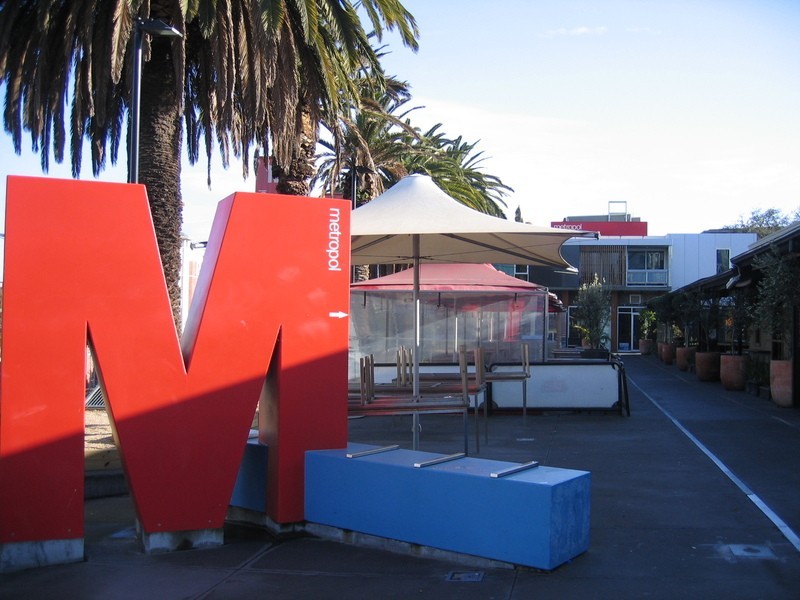 39/352 Canterbury Road, St Kilda West VIC 3182