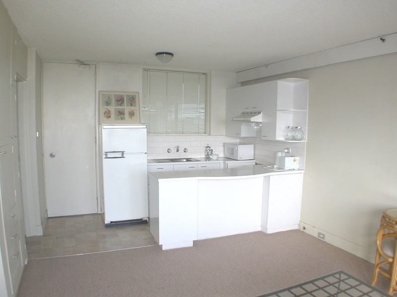 806/81 Queens Road, Melbourne VIC 3004