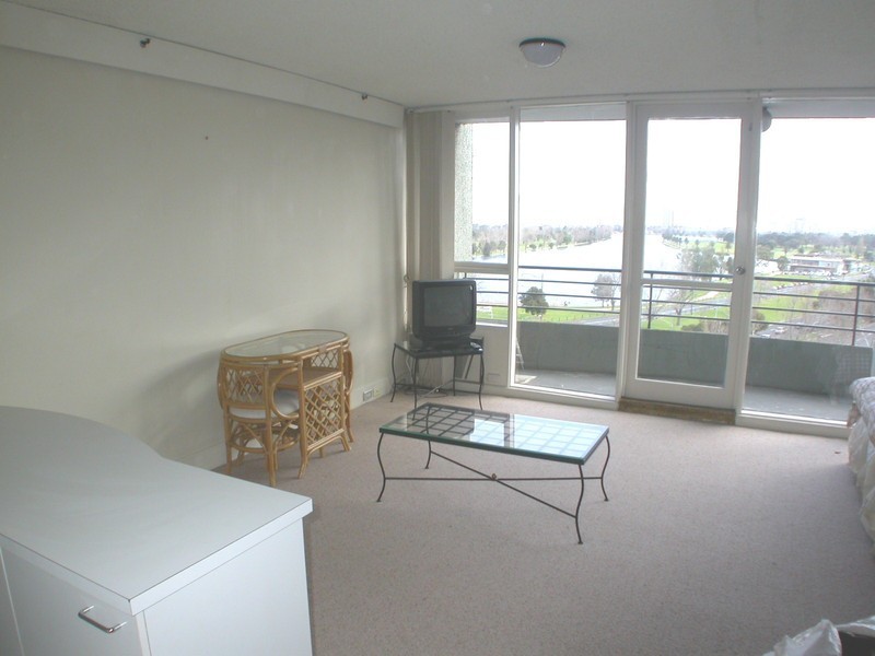 806/81 Queens Road, Melbourne VIC 3004