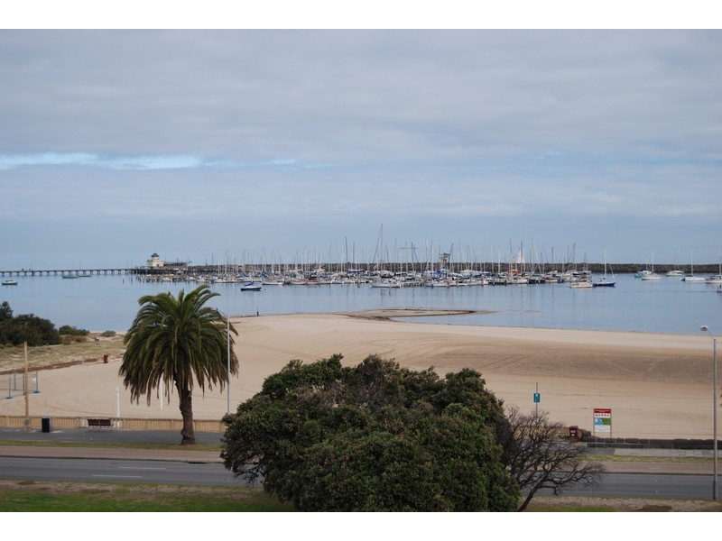 15/321 Beaconsfield Parade, St Kilda VIC 3182